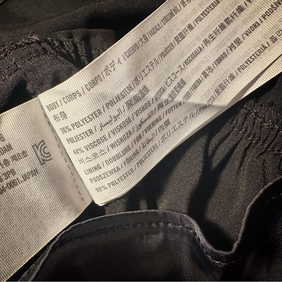 NWT Abercrombie & Fitch Black Satin Wrap Front Blouse Size XS - Picture 9 of 9